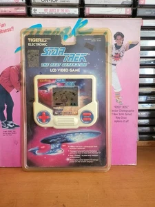Videojuego Tiger Electronics Star Trek The Next Generation LCD  - Imagen 1 de 5