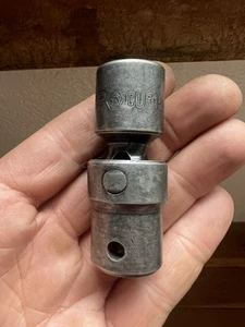 Matco Tools USA CUP15M6B 1/2” Drive 15mm Metric Universal SwiveI Impact Socket - Picture 1 of 4