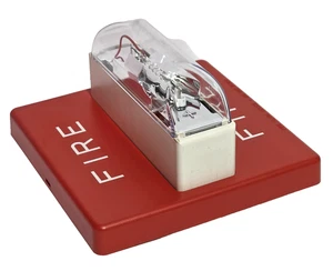 Cooper Wheelock RSS-24MCW-FR Fire Strobe 15/30/75/110 24VDC 129400 Alarm - Picture 1 of 5