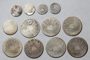 Mixed Lot of Cull Cap & Rays 1827-72 Mexico 1/2, 1, & 2 Reales 52g Total - Picture 1 of 4