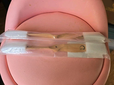 Two Xoar 11 X 8 RC Propellers PJN11X8 - Image 1 of 4
