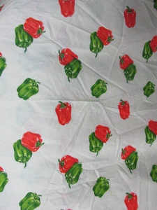 ""RED AND GREEN PEPPERS ON IVORY BACKGROUND"" - FABRIC - 1 1/2 YARDS - Picture 1 of 2