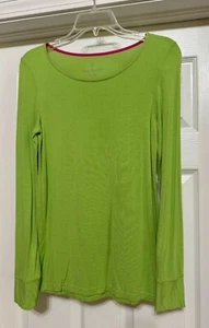 Vera Bradley Long Sleeved T-Shirt, Sweet Melon, XS, Pre-Owned/Good Condition - Picture 1 of 5