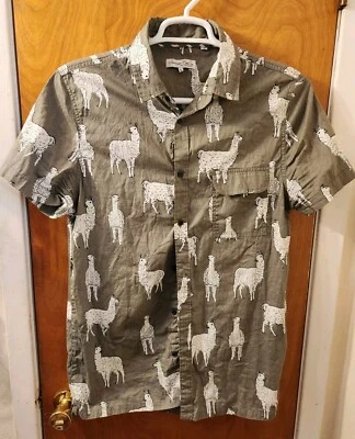 Sovereign Code Llama Short Sleeve Button Front Shirt Men's Large  - Image 1 of 4