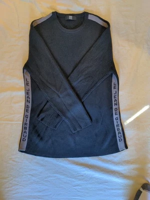 Suéter acanalado Marithe Francois Girbaud manga larga cuello redondo para hombre grande negro Foto 1 de 4