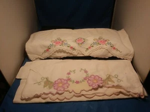 VINTAGE LOT OF 2 EMBROIDERED & CROSS STITCH PILLOW CASES 100 YEARS OLD - Picture 1 of 7
