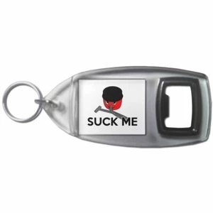 Suck Me Flaschenöffner Schlüsselanhänger Kunststoff (97 mm x 47 mm) - Bild 1 von 2