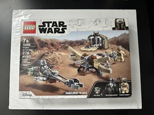 LEGO 75299 Star Wars: The Mandalorian Trouble on Tatooine NIB - Picture 1 of 9