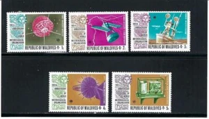 ''COOPERACIÓN METEOROLÓGICA MUNDIAL'', CENTENARIO. {5} Maldivas 1974 - Imagen 1 de 1