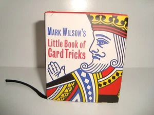 Mark Wilson's Little Book of Card Tricks Miniature Editions 3.25" tall - Imagen 1 de 7