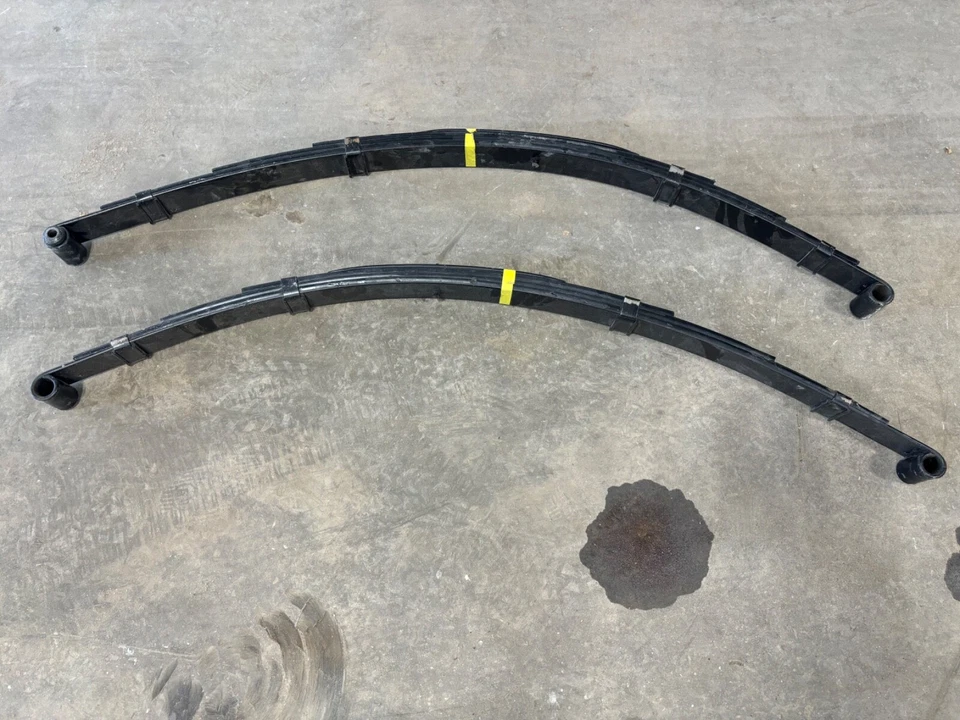 Oldsmobile Super 88 1955 convertible resortes de hoja traseros ML1199 Foto 1 de 2