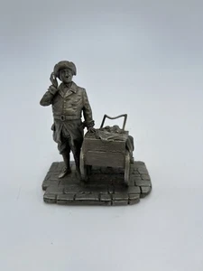 The Pineapple Man by Ron Hinote – Franklin Mint’s Colonial Peddlers Series 1980 - Picture 1 of 6