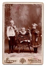 CIRCA 1870s CABINET CARD DORGE THREE YOUNG SIBLINGS MINNEAPOLIS MINNESOTA