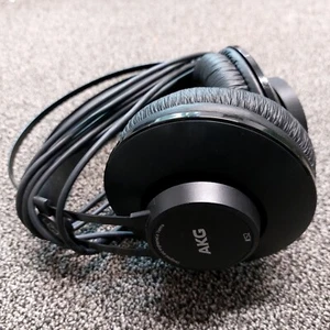 AKG K52 Closed-back over ear headphones - excellent condition - Picture 1 of 3