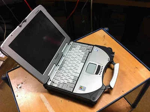 PANASONIC TOUGHBOOK CF-28 CF28 *DVD* GPRS ECRAN TACTILE - Afbeelding 1 van 1