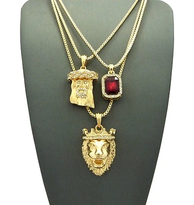 JUEGO COLLAR CADENA CAJA COLGANTE JESÚS Y LEÓN RUBÍ ROJO HIP HOP PARA HOMBRES Foto 1 de 4
