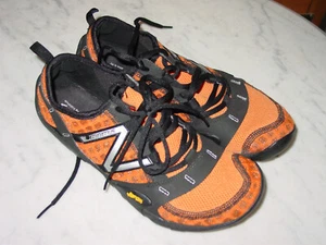 Mens New Balance MT10OB Black/Orange Minimus Trail Running Shoes! Size 8 - Picture 1 of 14