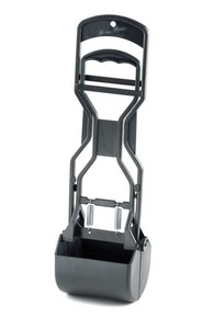 four paws wire rake scooper for grass