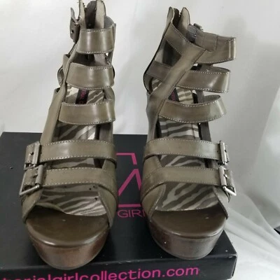 Material Girl Feminino MVulcan Tamanho 9.5 CUNHA Salto TAUPE Biqueira Aberta STRAPPY Pari - Imagem 1 de 4