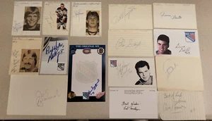 LOTTO 15x NY RANGERS FIRMATI 3x5 SCHEDA INDICE & TAGLIO AUTOGRAFO MIO LARMER ROGERS BELL - Foto 1 di 1