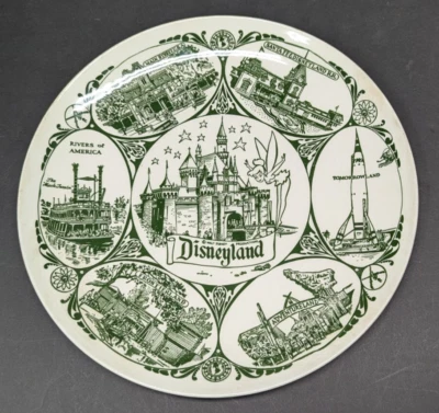 RARO Plato Disneyland Circa 1960 Castillo Campanilla Diferentes Tierras Foto 1 de 2