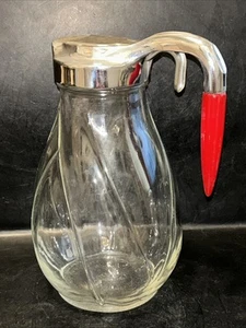 Vintage Federal Tool Corp. Large Glass Pitcher Red Bakelite Handle 9” Tall - Picture 1 of 9