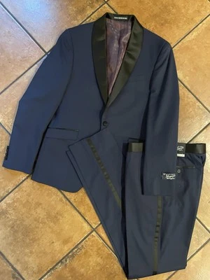 Esmoquin Original Penguin por Munsingwear Cuello Chal Mezcla Lana en Azul Marino 40 R Nuevo con Etiquetas Foto 1 de 4