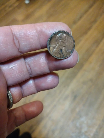 fissure penny 1986 ( burning from mint error) Cover
