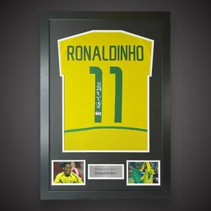 Ronaldinho Signed Brazil Football Shirt Framed With COA & Beckett Sticker £549 - Picture 1 of 4