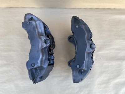 04-10 Porsche Cayenne Audi Q7 OEM 18Z Brembo Front Brake Calipers OEM Set Of 2 - Image 1 of 4