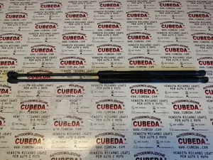 Coppia ammortizzatori portellone posteriore a gas Audi Q2 2018 81A827552B01S - Bild 1 von 4