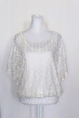 Lujosa blusa camisa top manga corta con dobladillo ajustado superpuesto de encaje talla mediana Foto 1 de 4