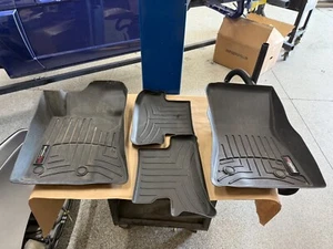 Alfombrillas delanteras y traseras para Ford Mustang 2015-2023 WeatherTech - Imagen 1 de 12
