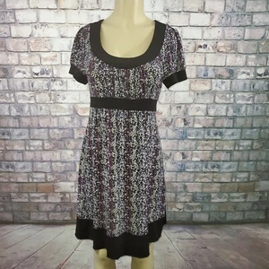 Vestido para mujer manga corta informal corbata espalda púrpura flores My Michelle talla L - Imagen 1 de 6