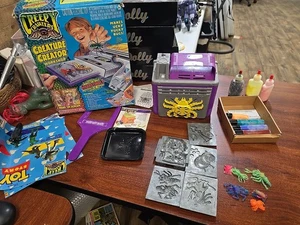 Vintage 90s Creepy Crawlers Workshop Bug Maker Oven w/ Molds Instructions 1992 - Picture 1 of 5