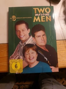 Two and a Half Men: Mein cooler Onkel Charlie - Die komplette dritte Staffel [4 - Bild 1 von 1