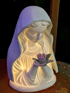 Lampada da tavolo/luce notturna porcellana Santa Madre Maria Bisque Rosa De Guadalupe - Foto 1 di 15