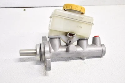 Cilindro maestro de freno Subaru WRX STI 2008-2014 FABRICANTE DE EQUIPOS ORIGINALES 08-14 Foto 1 de 4