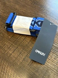 [96189-670] Mens Oakley Stretch Everyday Snow Belt Electric Blue One Size NWT - Picture 1 of 9