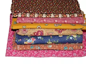 8 pc - Vintage Calico Print Cotton Fabric Lot - Picture 1 of 2