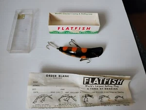 HELIN'S FLY-ROD FLATFISH VINTAGE LURE MODEL #19 COLOR: CD NEW - Picture 1 of 4