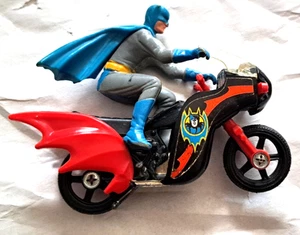VTG 1978 Corgi Toys 268 Batman Batcycle Batbike Motorcycle Rare DC Comics Super - Picture 1 of 18