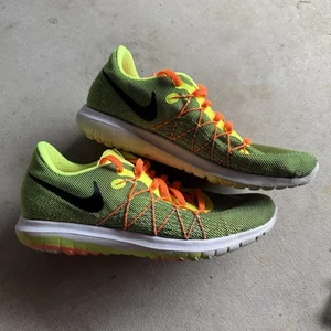 Nike Flex Fury 2 Volt/orng Athletic Sneakers Big Kids Size 5 Y - Picture 1 of 11