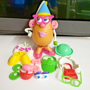 Vintage 2006 Playskool Mrs. Potatoe Head & 30 Mix & Match Acessories - Picture 1 of 7