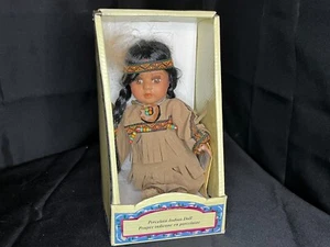 Säbel indische Porzellanpuppe - Bild 1 von 4
