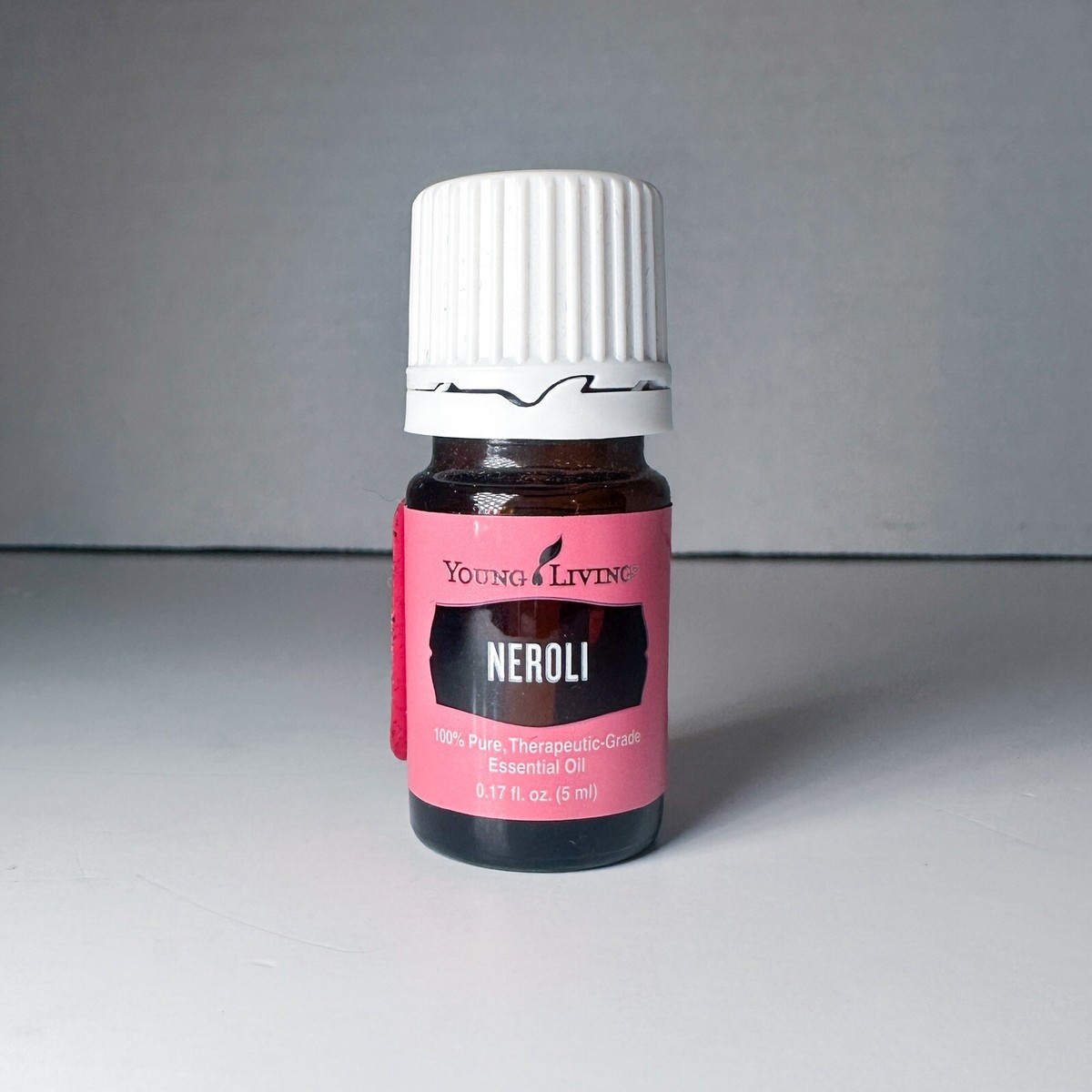 Young Living ✯ネロリ エッセンシャルオイル 5ml Neroli