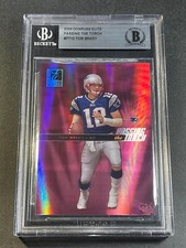 TOM BRADY 2004 DONRUSS ELITE #PT10 PASSING THE TORCH EARLY BRADY INSERT #D /1000