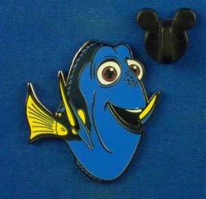 Pin Dory Finding Nemo/Dory Disney Movie Club VIP OC Pin Disney #116268 - Imagen 1 de 5