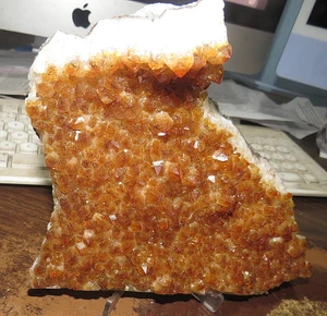 AAA GRADE CITRINE CRYSTAL CLUSTER GEODE FROM BRAZIL CATHEDRAL ACRYLIC STAND - Picture 1 of 4