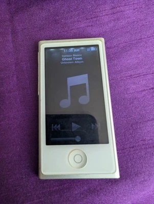 APPLE iPod Nano 7th Generation 16GB A1446 MP3 , please read descripton  - Image 1 of 4